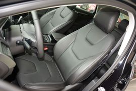 2013款福特蒙迪欧2.0L