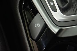 2013款福特蒙迪欧2.0L
