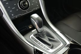 2013款福特蒙迪欧2.0L