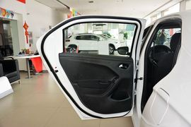 2016款雪铁龙全新爱丽舍