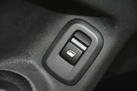 2016款雪铁龙全新爱丽舍