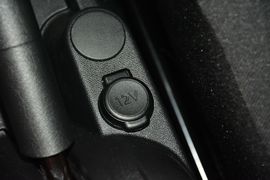 2016款雪铁龙全新爱丽舍