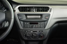 2016款雪铁龙全新爱丽舍