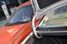 2011款丰田新威驰1.6L