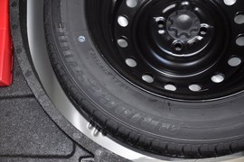 2011款丰田新威驰1.6L