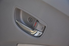 2011款丰田新威驰1.6L