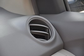 2011款丰田新威驰1.6L