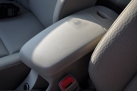 2011款丰田新威驰1.6L