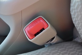 2011款丰田新威驰1.6L