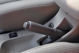 2011款丰田新威驰1.6L