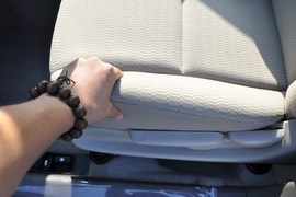 2011款丰田新威驰1.6L