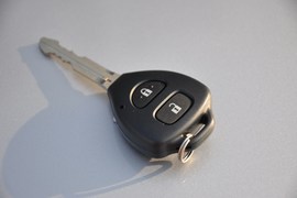 2011款丰田新威驰1.6L