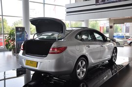 2010款别克英朗GT