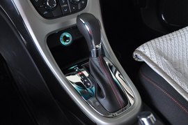 2010款别克英朗GT