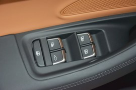 2016款奥迪A8L