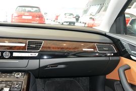 2016款奥迪A8L