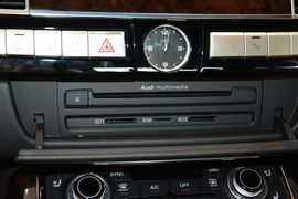 2016款奥迪A8L