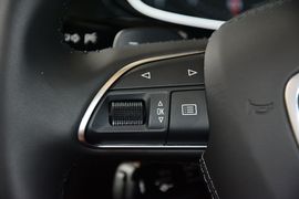2016款奥迪A8L