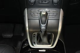 2016款福特锐界EcoBoost245