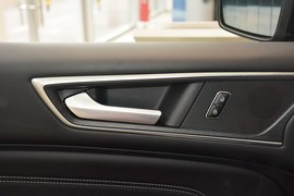 2016款福特锐界EcoBoost245