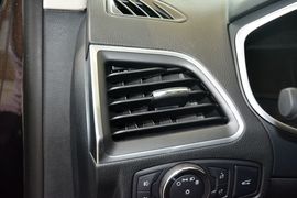 2016款福特锐界EcoBoost245