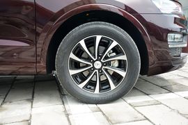 2016款众泰SR7