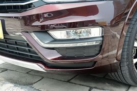 2016款众泰SR7
