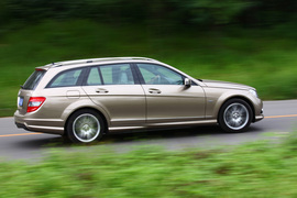 2010款奔驰C级旅行车试驾