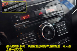 2010款起亚凯尊2.4L