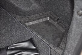 2010款丰田新威驰1.6L