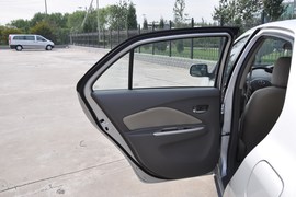 2010款丰田新威驰1.6L