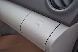 2010款丰田新威驰1.6L