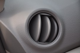 2010款丰田新威驰1.6L