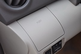 2010款丰田新威驰1.6L