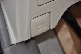 2010款丰田新威驰1.6L