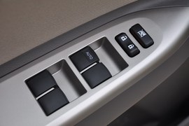 2010款丰田新威驰1.6L