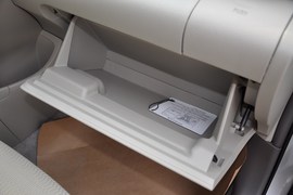 2010款丰田新威驰1.6L