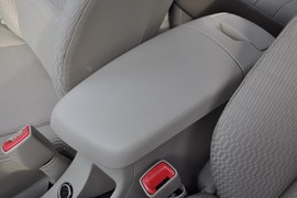 2010款丰田新威驰1.6L