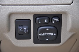 2010款丰田新威驰1.6L