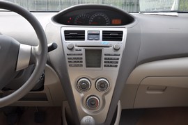 2010款丰田新威驰1.6L