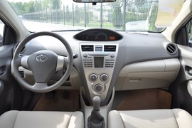 2010款丰田新威驰1.6L