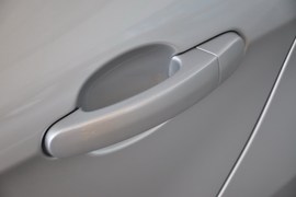 2011款大众宝来1.6L手动舒适型(EA111)