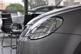2011款大众宝来1.6L手动舒适型(EA111)