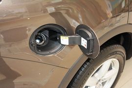 2016款福特探险者2.3T风尚版