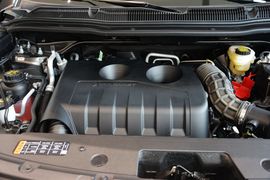 2016款福特探险者2.3T风尚版