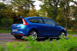 2010款雪铁龙C4试驾