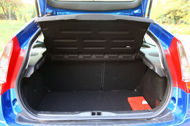 2010款雪铁龙C4试驾