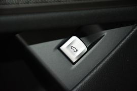 2016款宝马740Li豪华型
