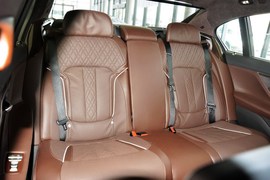 2016款宝马740Li豪华型