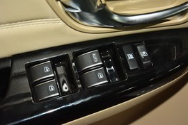 2016款长城C30